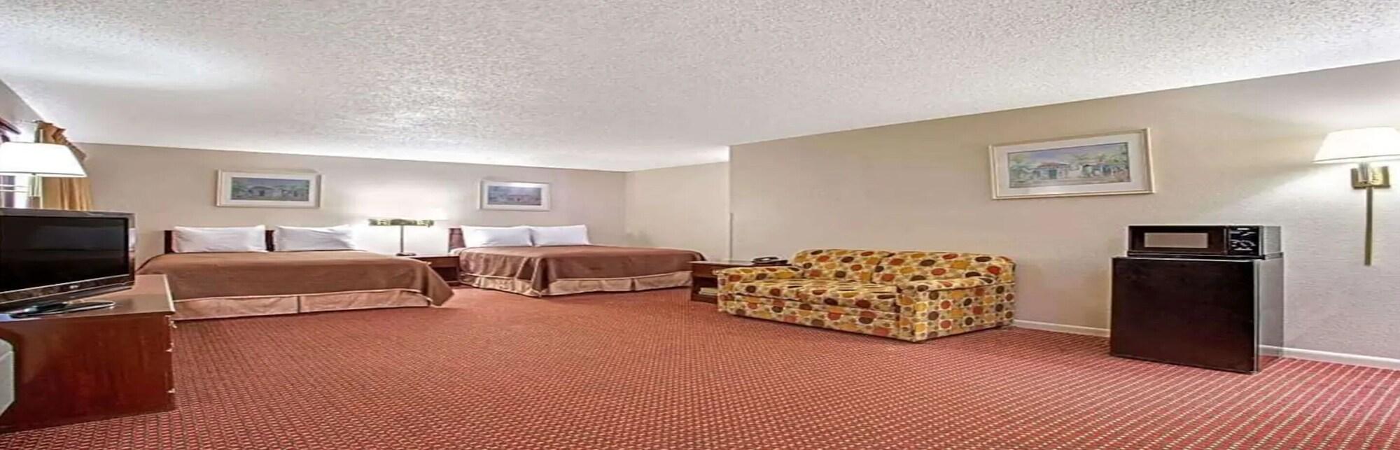 Airport Inn Tampa Exterior photo